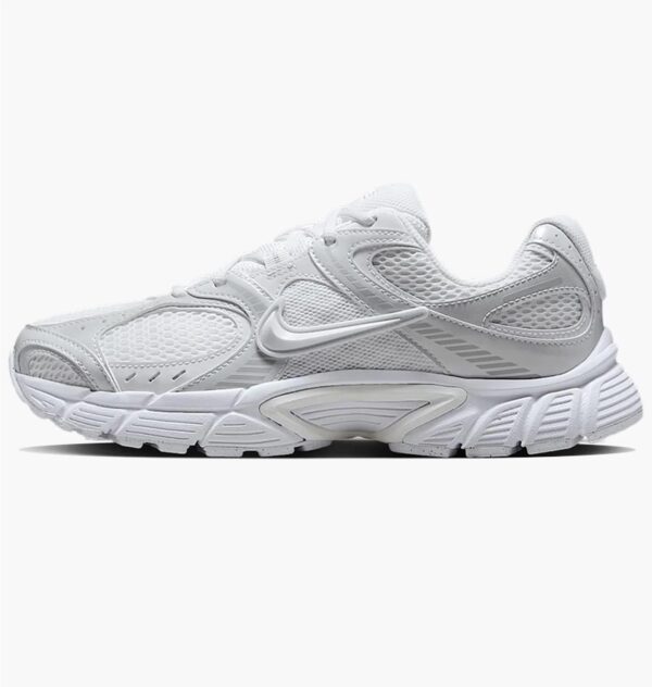 Кросівки чоловічі Nike V5 Rnr White Black Metallic Silver (HQ7901-101)