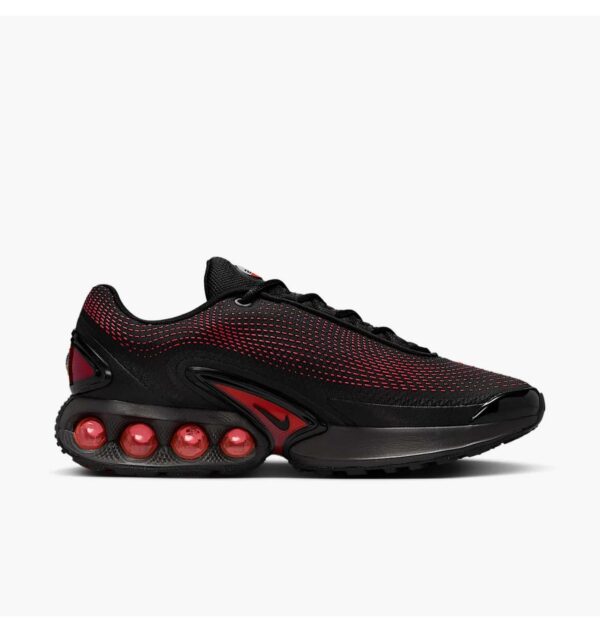 Кросівки чоловічі Nike Air Max Dn Essential (HV5235-002)